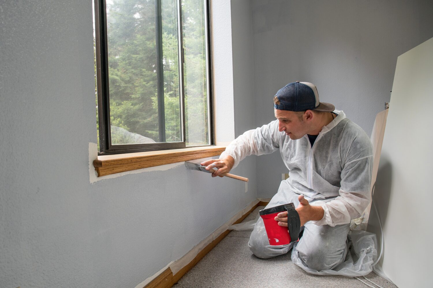 You are currently viewing Interior vs. Exterior Paint: What’s the Real Difference?